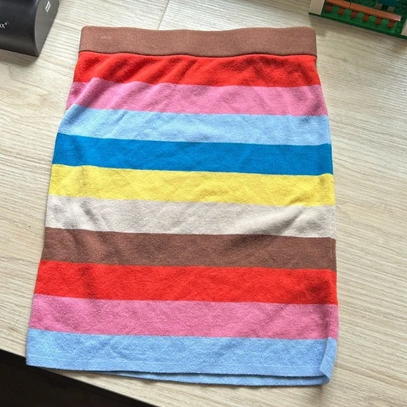 KULE Striped Knit Mini Skirt. Size XS - Picture 2 of 7